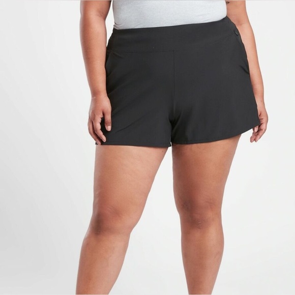 Athleta Brooklyn Short - Picture 1 of 8